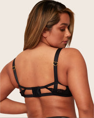 Artemis Plunge Bra : Midnight Black